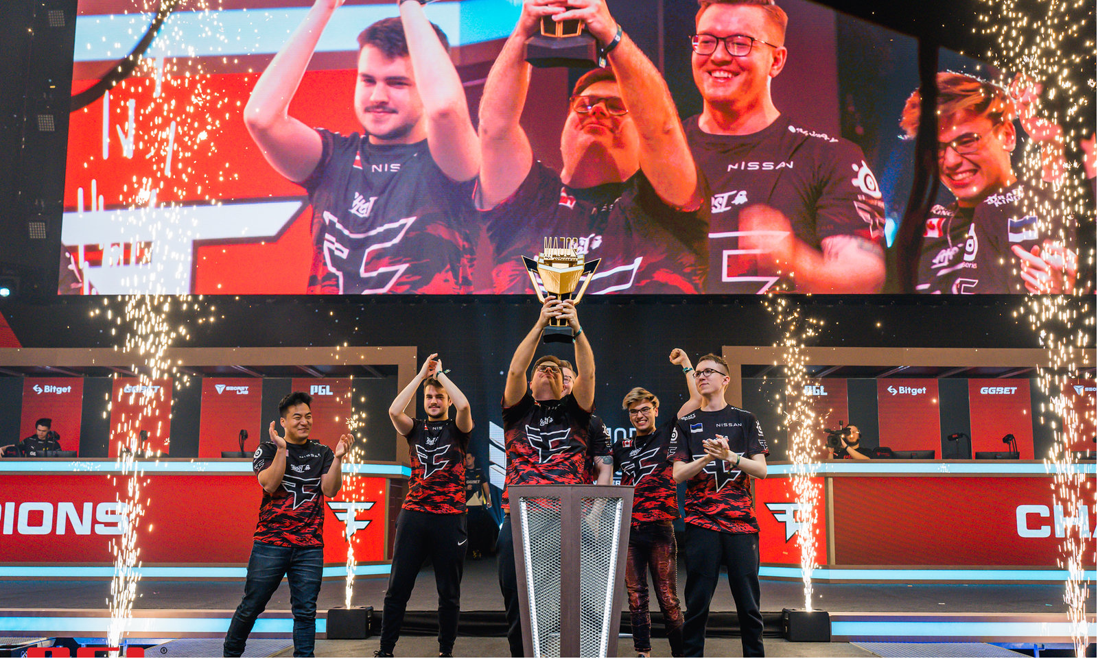 出仿佛瞬间 出仿佛瞬间